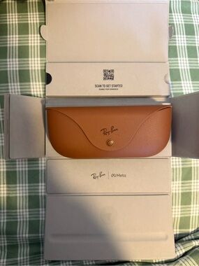 Ray-Ban Meta glasses “Headliner gen 2” / transition lenses